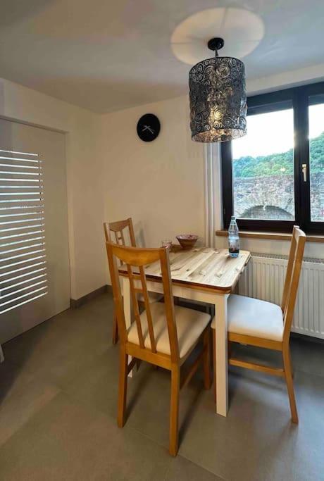 Neue Ferienwohnung Direkt Am Vulkanradweg Ortenberg  エクステリア 写真