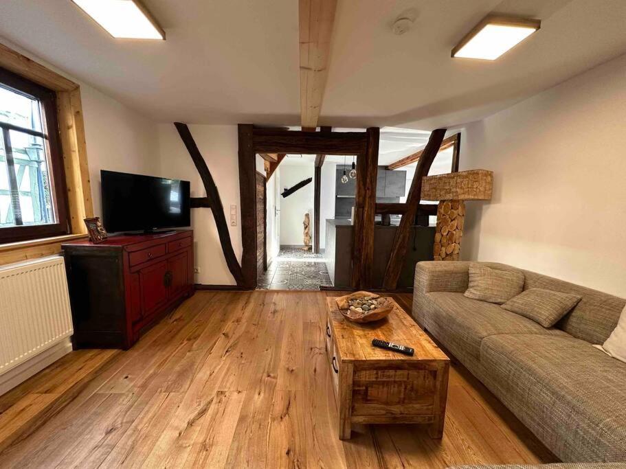 Neue Ferienwohnung Direkt Am Vulkanradweg Ortenberg  エクステリア 写真