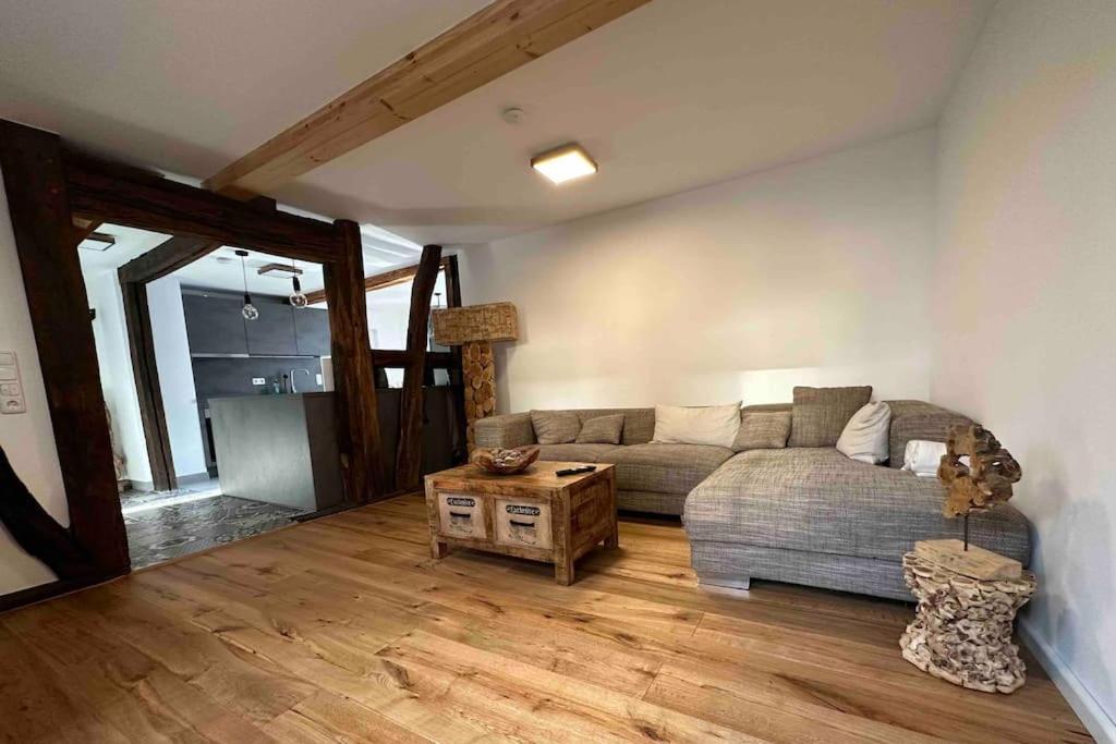 Neue Ferienwohnung Direkt Am Vulkanradweg Ortenberg  エクステリア 写真